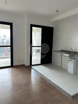 Apartamento com 2 quartos para alugar em Alto da Lapa – SP