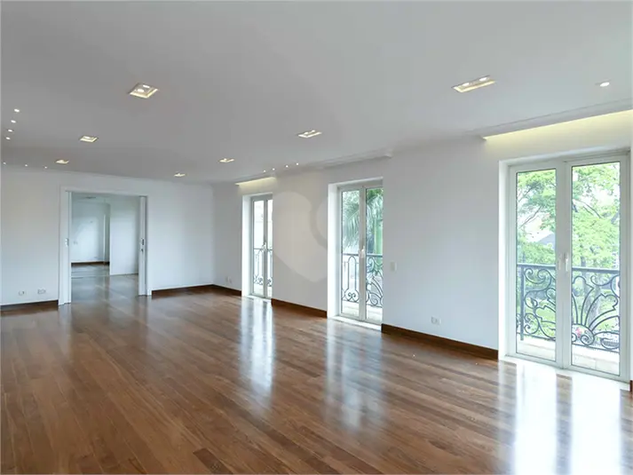 Apartamento com 4 quartos à venda ou para alugar em Jardim Paulista – SP