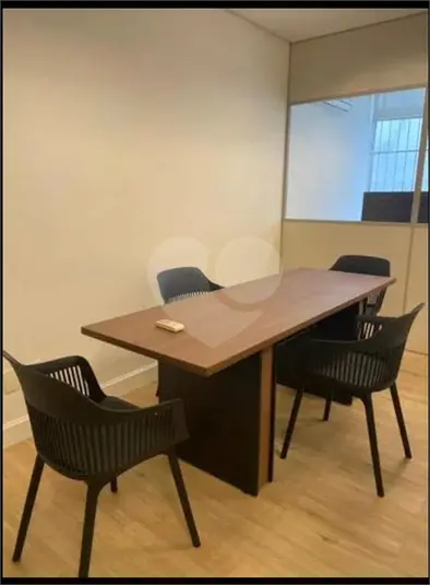 Salas à venda em Centro – SP