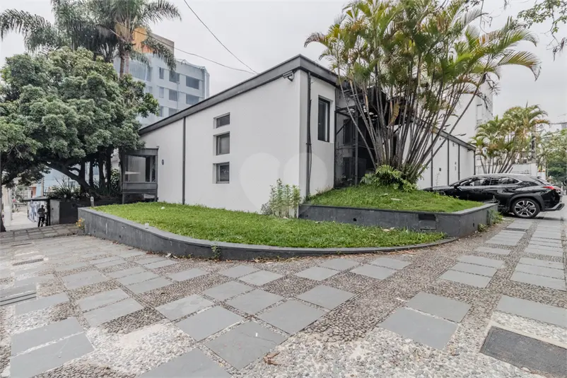 Prédio inteiro à venda em Jardim Paulista – SP