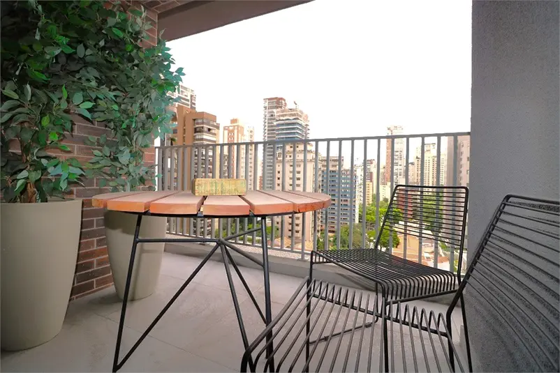 Apartamento com 2 quartos à venda em Moema – SP