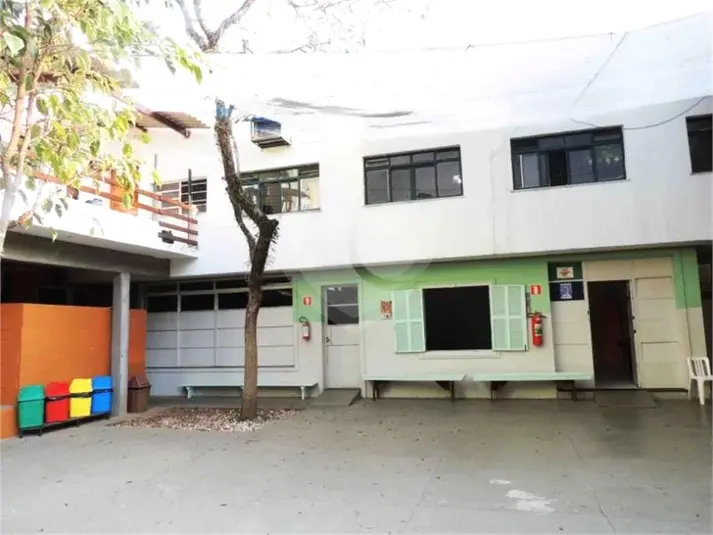 Prédio inteiro à venda em Alto da Boa Vista – SP