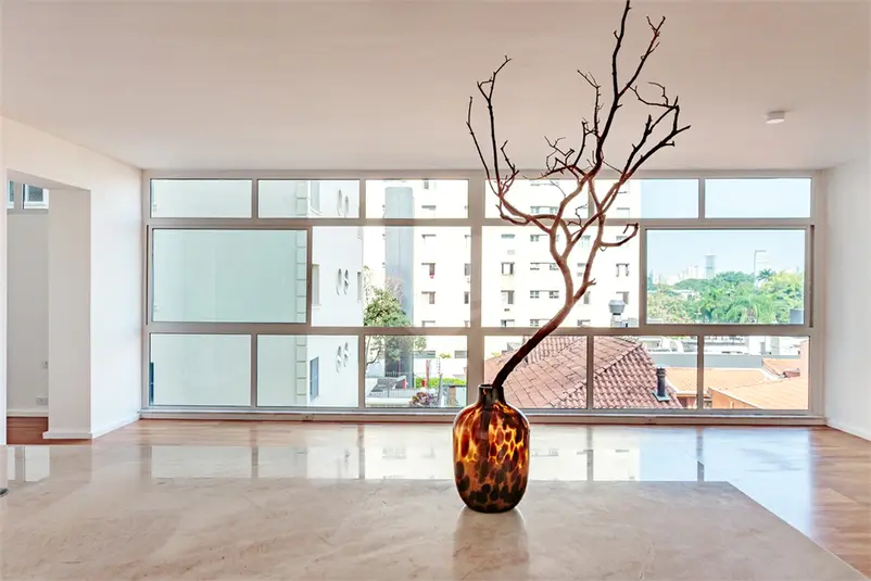 Apartamento com 3 quartos à venda em Cerqueira Cesar – SP