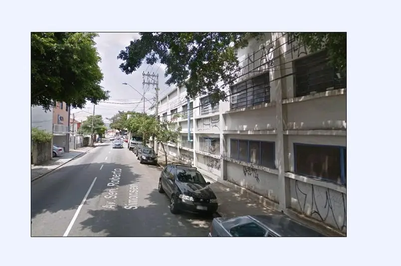Galpão à venda em Cerâmica – SP