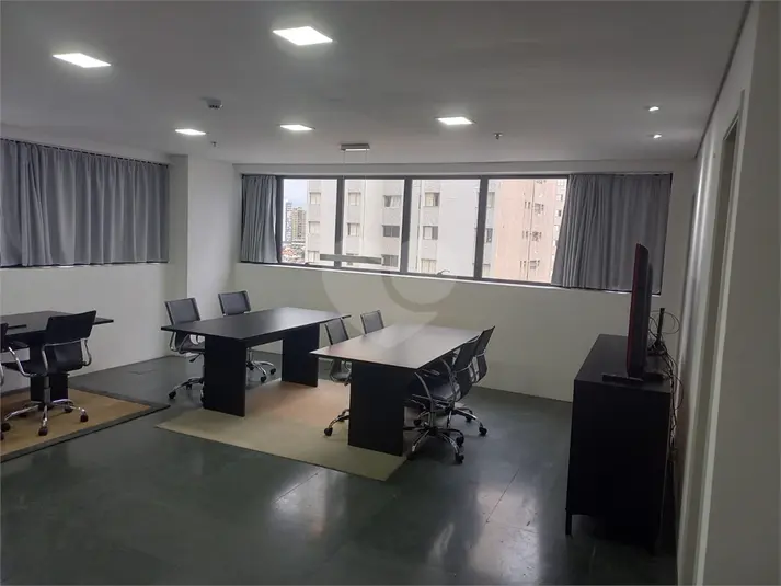Salas à venda ou para alugar em Saúde – SP