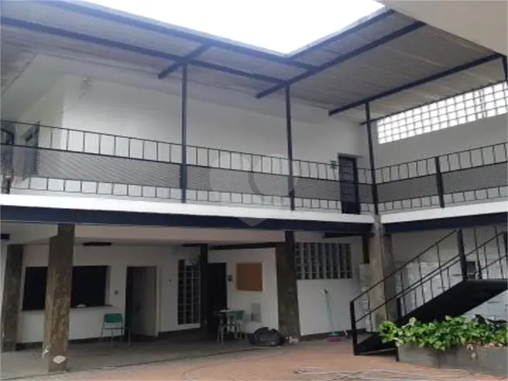 Prédio inteiro à venda em Santo Amaro – SP