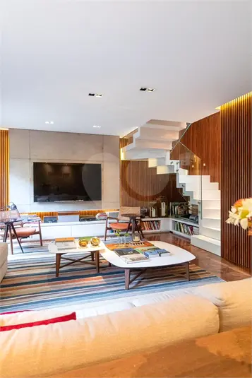 Duplex com 3 quartos à venda em Vila Madalena – SP