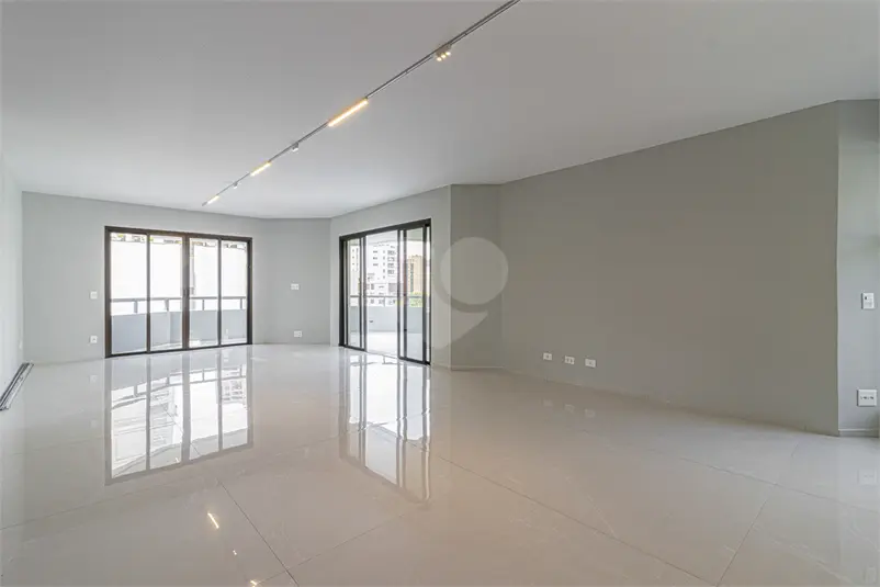 Apartamento com 4 quartos à venda ou para alugar em Vila Nova Conceição – SP