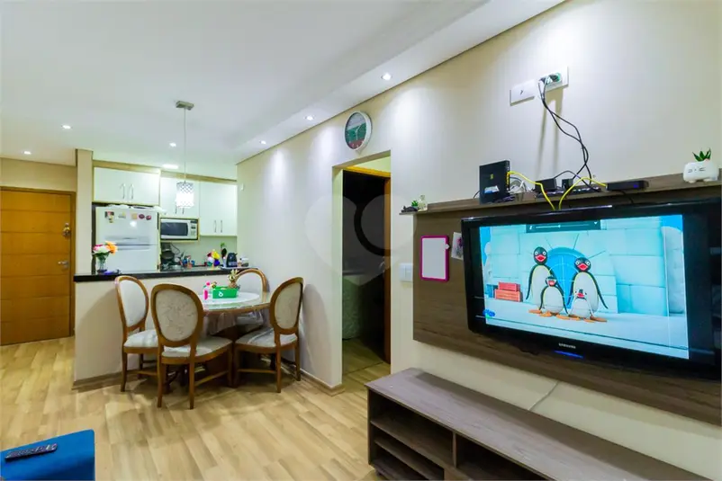 Apartamento com 3 quartos à venda em Vila Galvão – SP