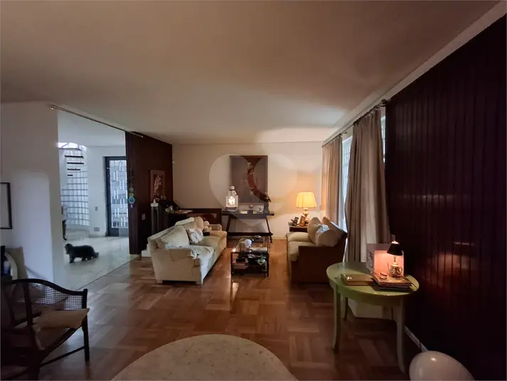 Sobrado com 4 quartos à venda em Pinheiros – SP