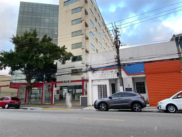 Salão Comercial à venda em Santana – SP