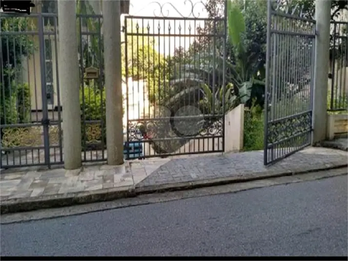 Sobrado com 6 quartos à venda em Tremembé – SP