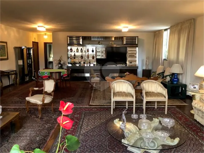 Apartamento com 4 quartos à venda em Bela Vista – SP