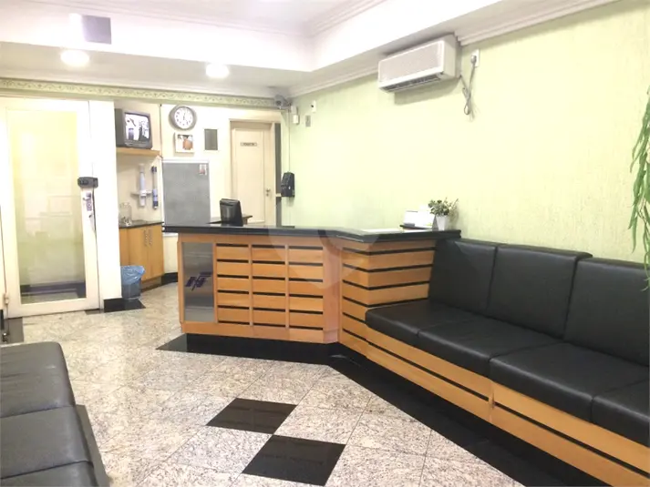 Salas à venda em Centro – SP