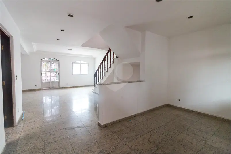 Casa com 4 quartos à venda em Vila Iris – SP