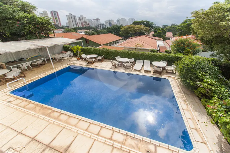Casa com 4 quartos à venda em Alto da Lapa – SP