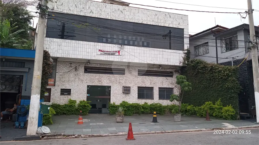 Prédio inteiro à venda ou para alugar em Pirituba – SP