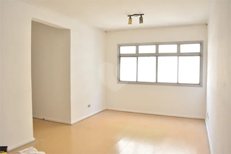 Apartamento com 3 quartos para alugar em Jardim Paulista – SP