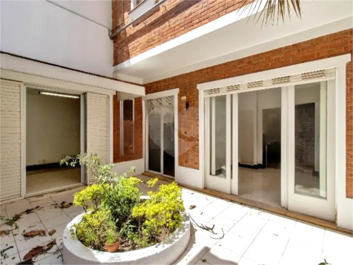 Casa com 4 quartos à venda em Ibirapuera – SP