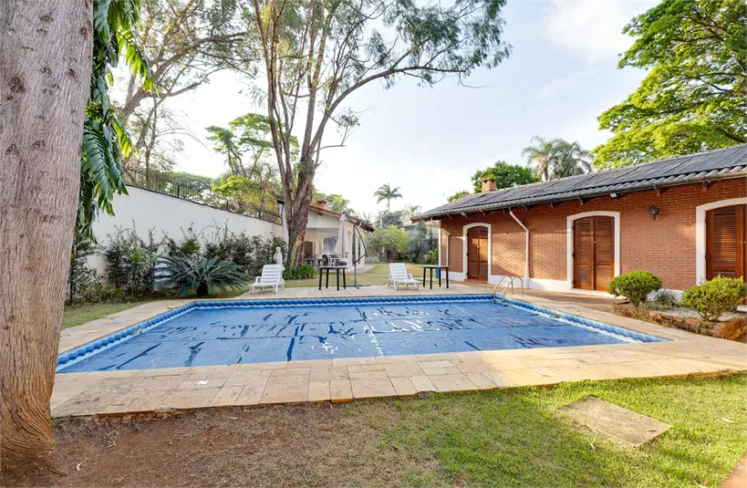 Casa térrea com 5 quartos à venda em Alto da Boa Vista – SP