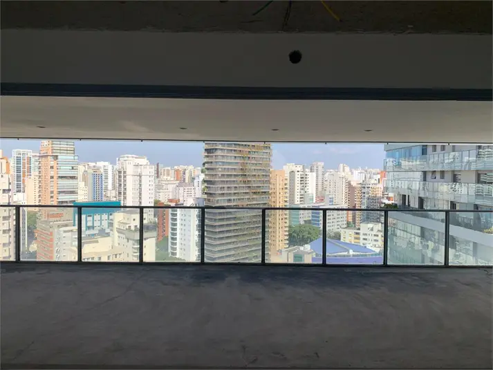 Apartamento com 4 quartos à venda em Vila Nova Conceição – SP