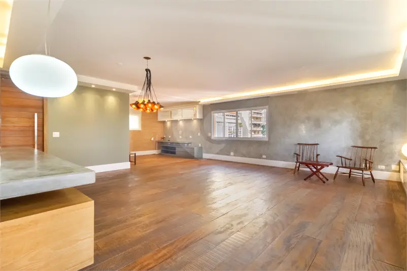 Apartamento com 4 quartos à venda em Jardim Paulista – SP