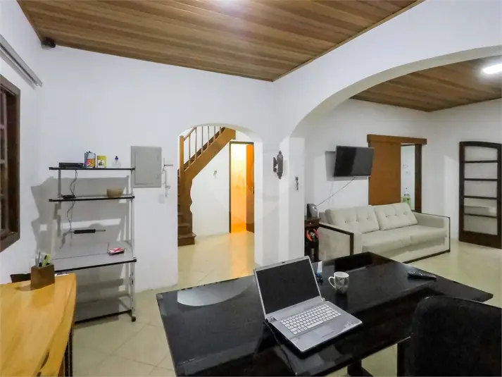 Casa com 5 quartos à venda em Paraíso – SP