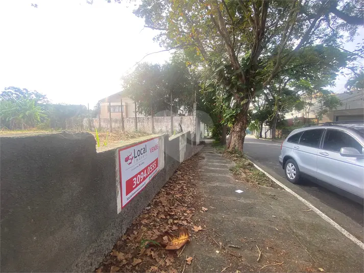 Loteamento à venda em Alto de Pinheiros – SP