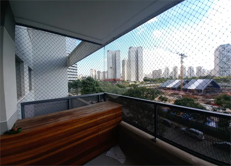 Apartamento com 2 quartos à venda ou para alugar em Jardim das Perdizes – SP