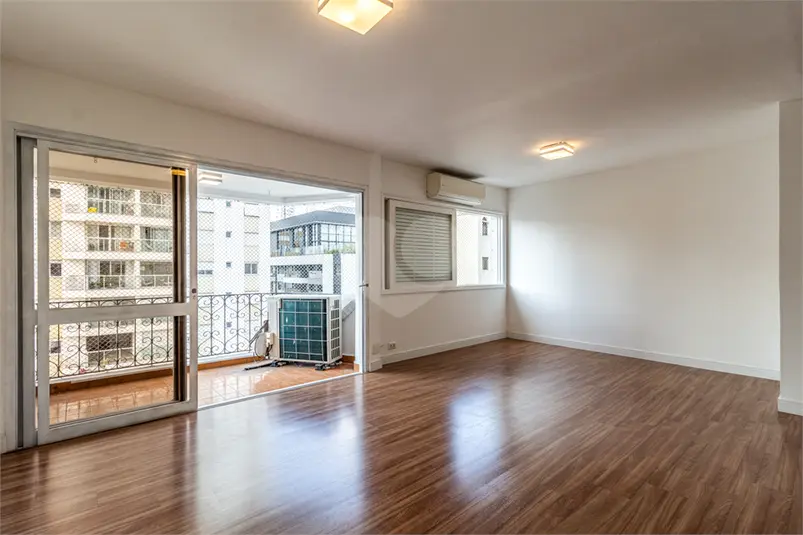 Apartamento com 2 quartos para alugar em Jardim América – SP