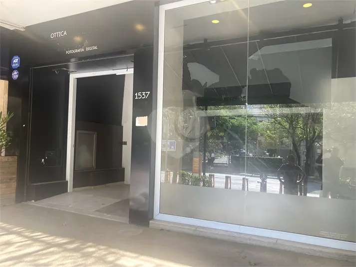 Loja à venda em Jardim Paulista – SP