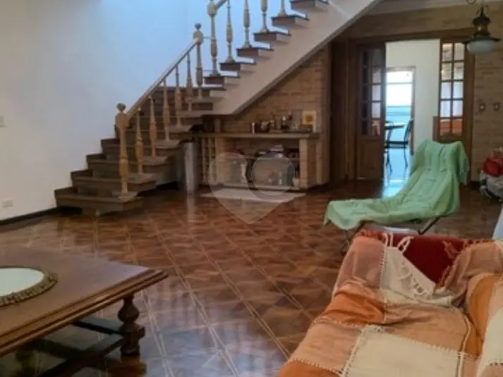 Casa com 3 quartos à venda em Anália Franco – SP