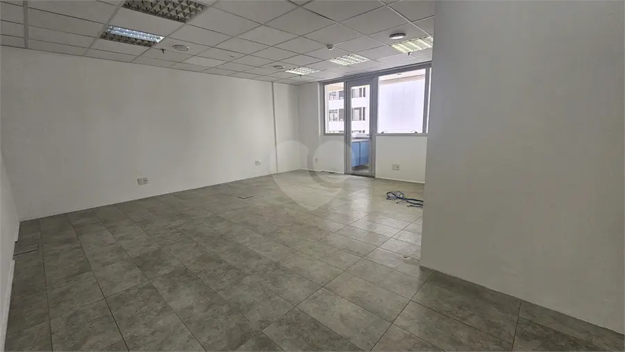 Loja à venda ou para alugar em Pinheiros – SP