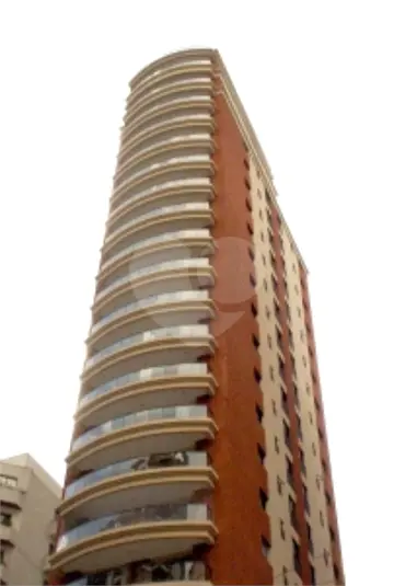 Apartamento com 4 quartos à venda em Moema – SP