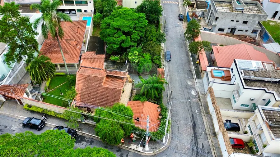 Casa térrea com 2 quartos à venda em Horto – SP