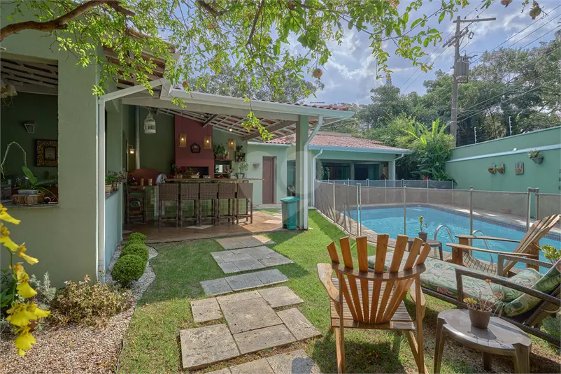 Casa térrea com 3 quartos à venda em Granja Julieta – SP