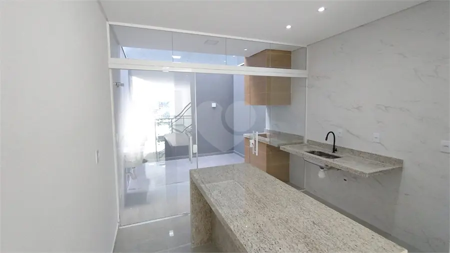 Sobrado com 3 quartos à venda em Vila Carrão – SP