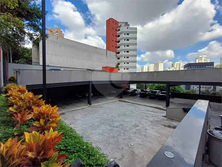 Prédio inteiro à venda em Vila Andrade – SP