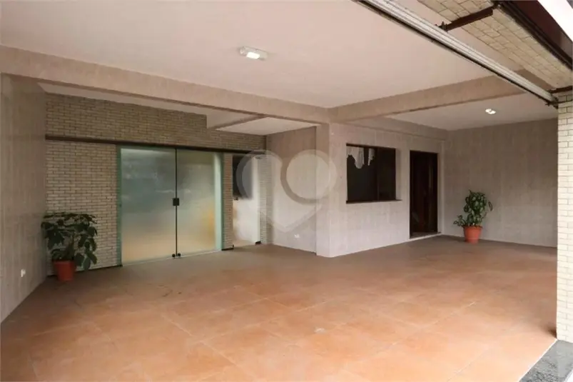 Sobrado com 3 quartos à venda em Vila Carrão – SP