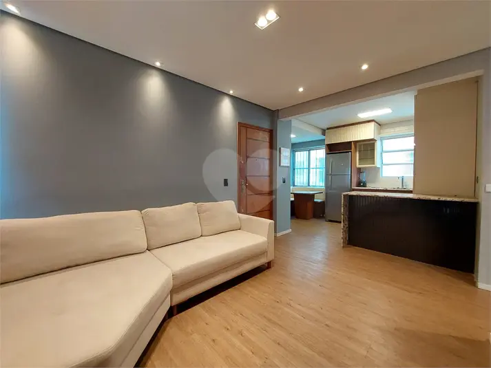 Apartamento com 2 quartos para alugar em Lapa – SP