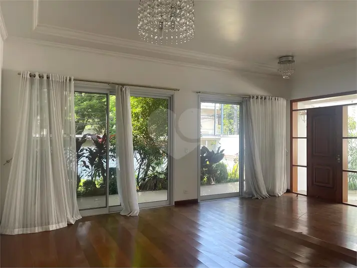 Casa de vila com 3 quartos à venda em Jardim Hípico – SP