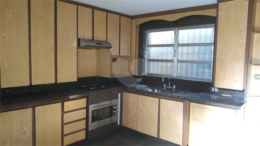 Sobrado com 3 quartos à venda em Vila Zat – SP