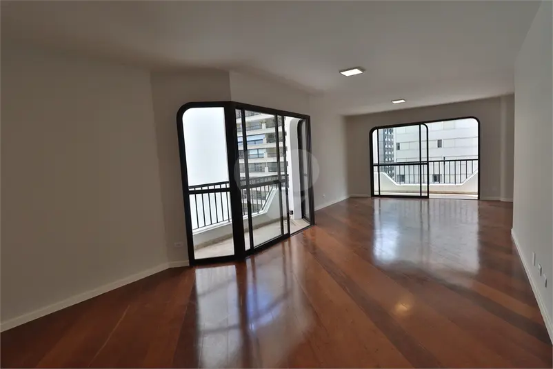 Apartamento com 4 quartos à venda em Jardim Paulista – SP