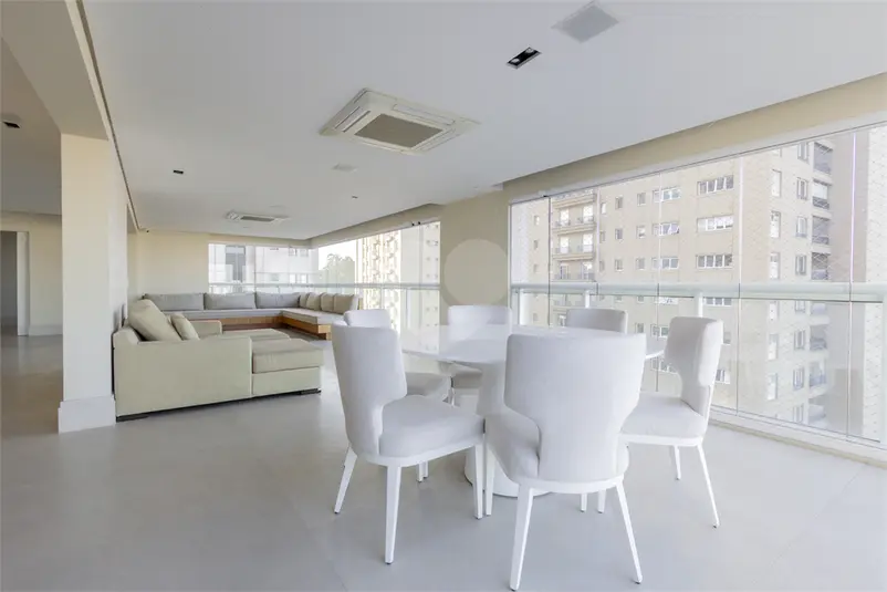Apartamento com 5 quartos à venda em Panamby – SP