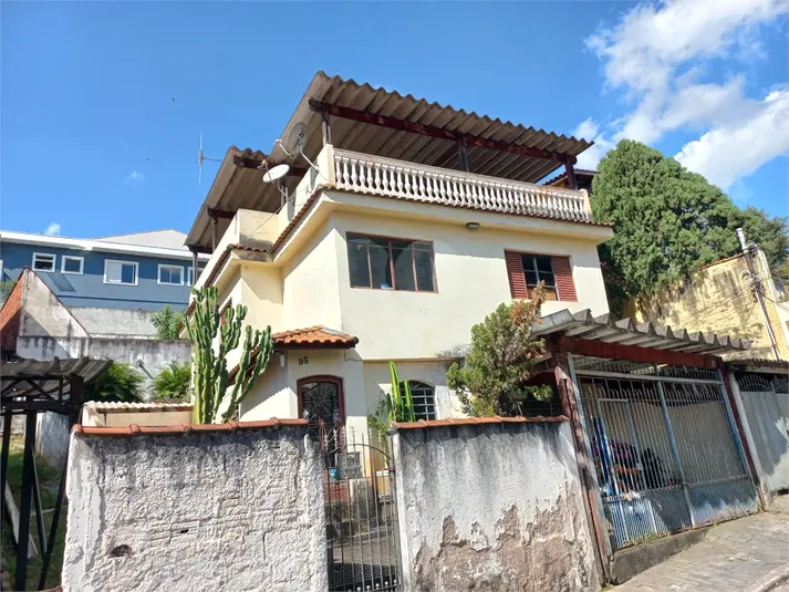 Terreno com 1 quarto à venda em Chora Menino – SP