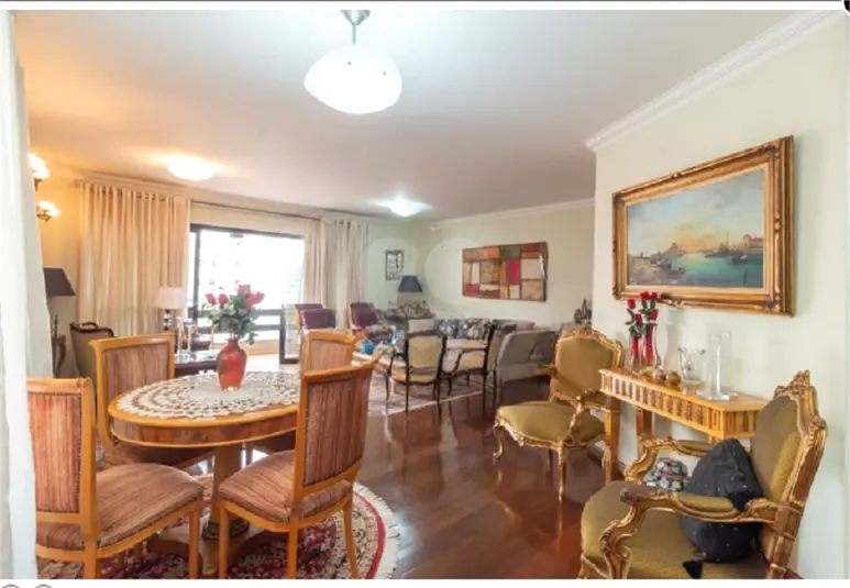 Apartamento com 4 quartos à venda em Moema – SP