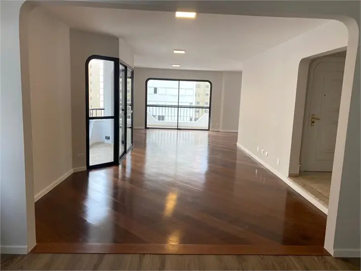 Apartamento com 3 quartos à venda em Jardim Paulista – SP