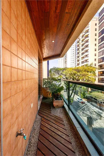 Apartamento com 3 quartos à venda ou para alugar em Brooklin – SP