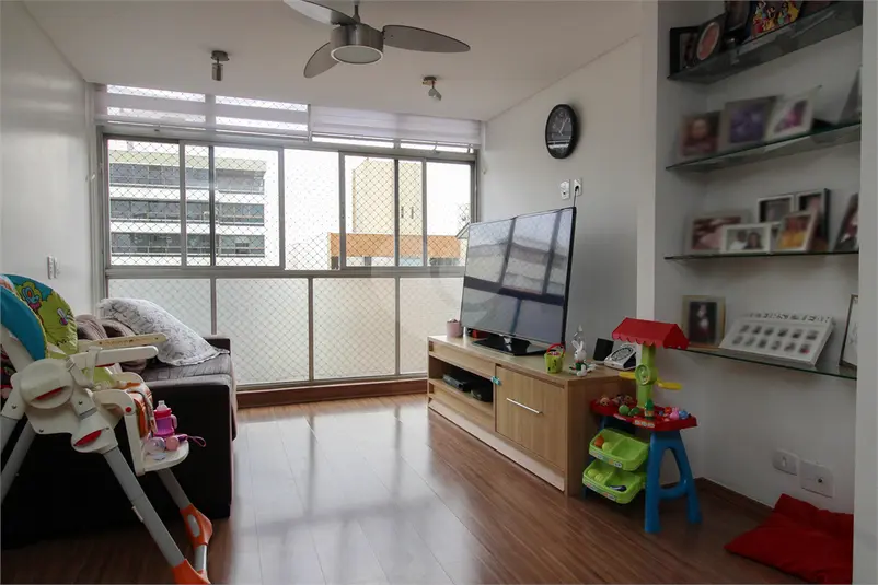 Apartamento com 4 quartos à venda em Santana – SP