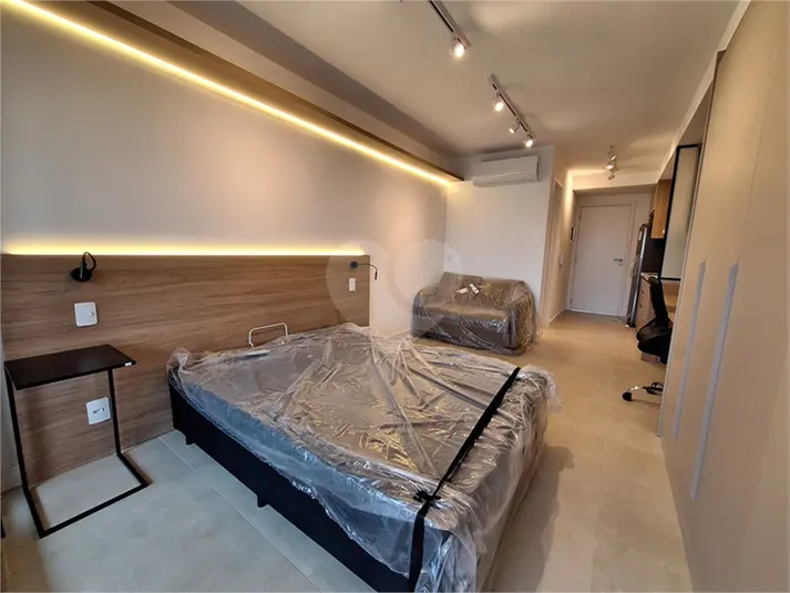 Apartamento com 1 quarto para alugar em Brooklin – SP